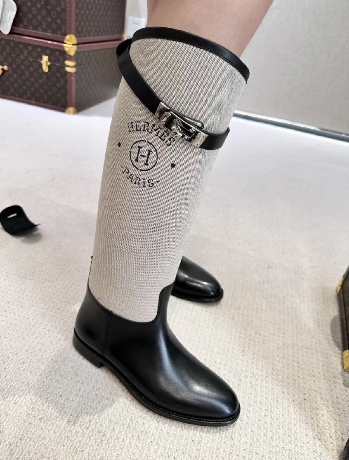 [TOP] HERMES Kelly Bottes Jumping - Black