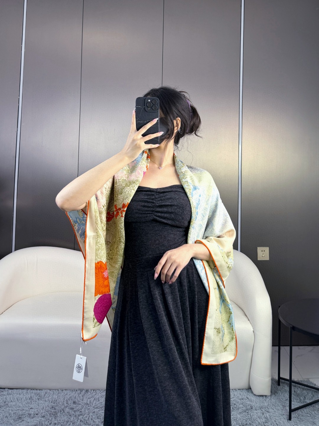 [TOP] HERMES Cashmere Square Scarf 140 x 140 cm - 2 Colours