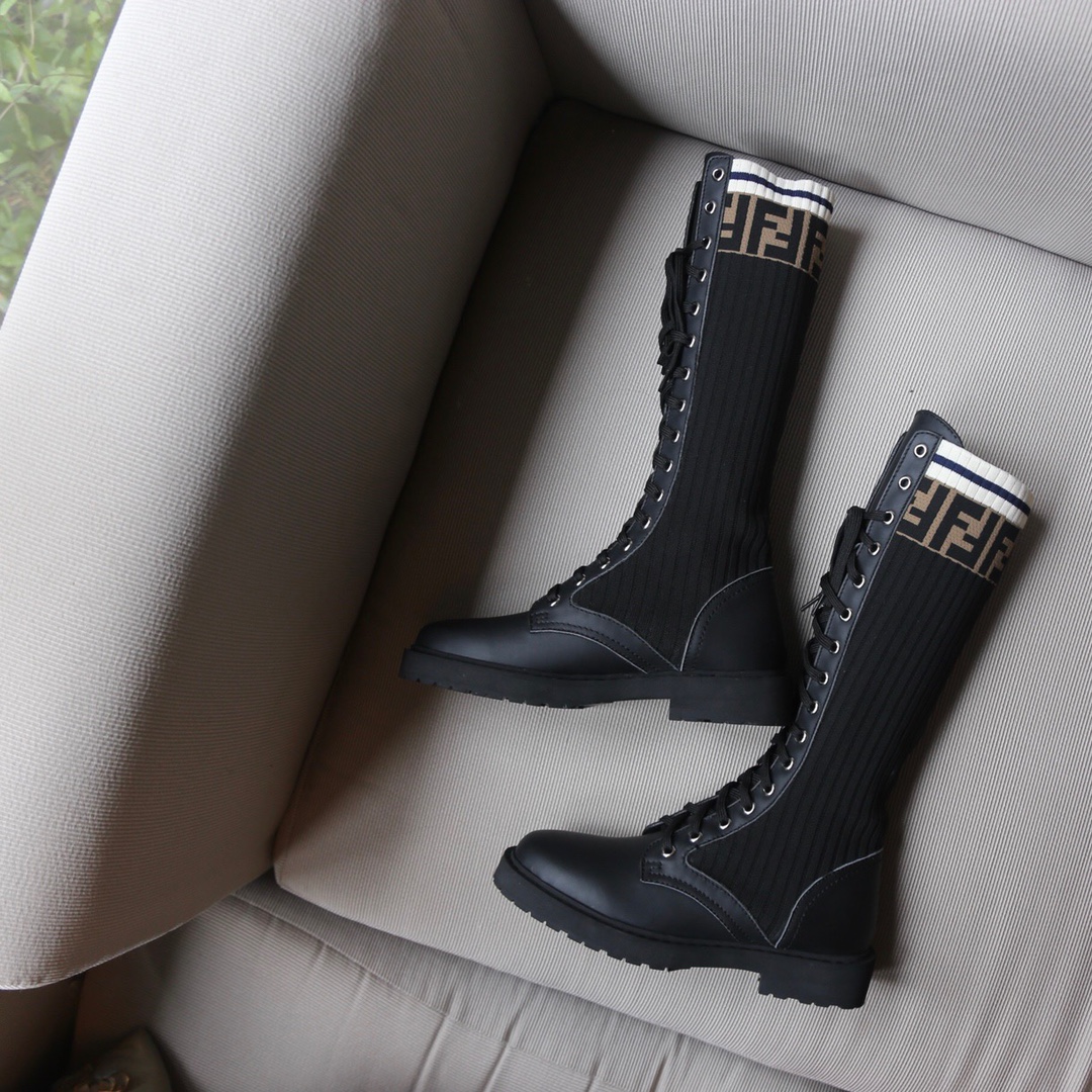 [TOP] FENDI FF Knitted Long Boots - Black