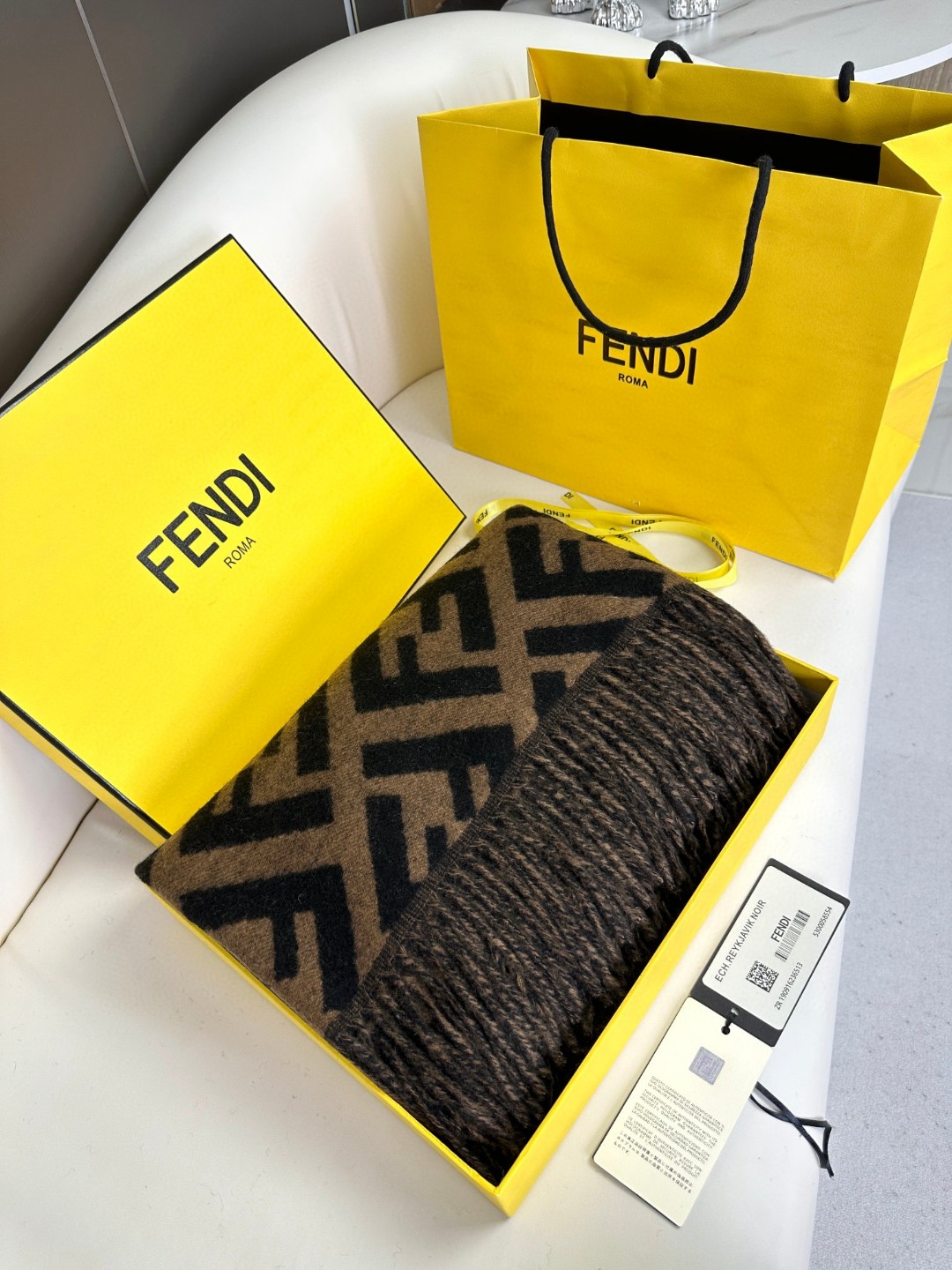 [TOP] FENDI FF Hooded Cape Shawl - Brown