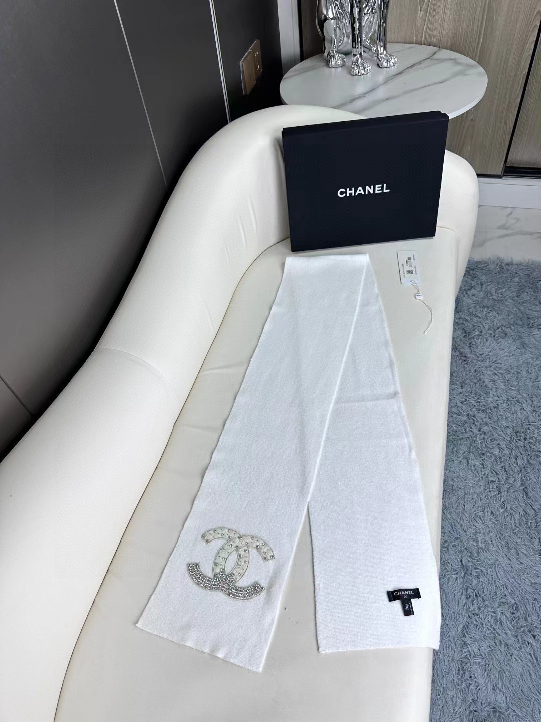 [TOP] Chanel Scarf with Diamonds Logo 20×180 cm - 2 Colors