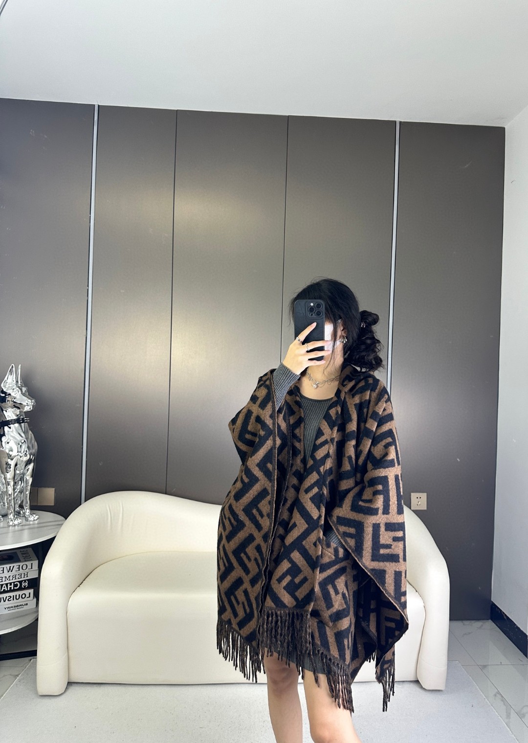 [TOP] FENDI FF Hooded Cape Shawl - Brown