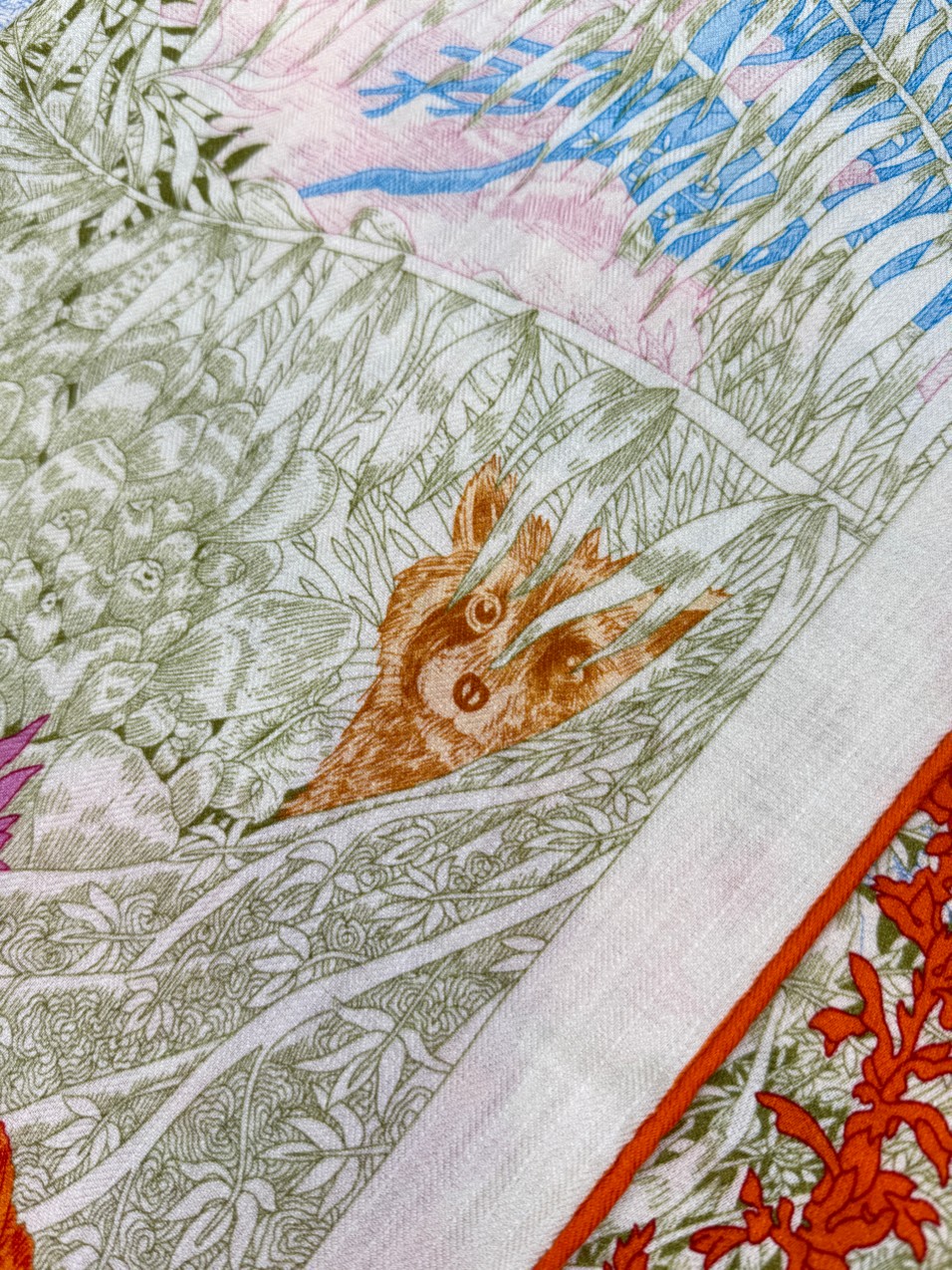 [TOP] HERMES Cashmere Square Scarf 140 x 140 cm - 2 Colours