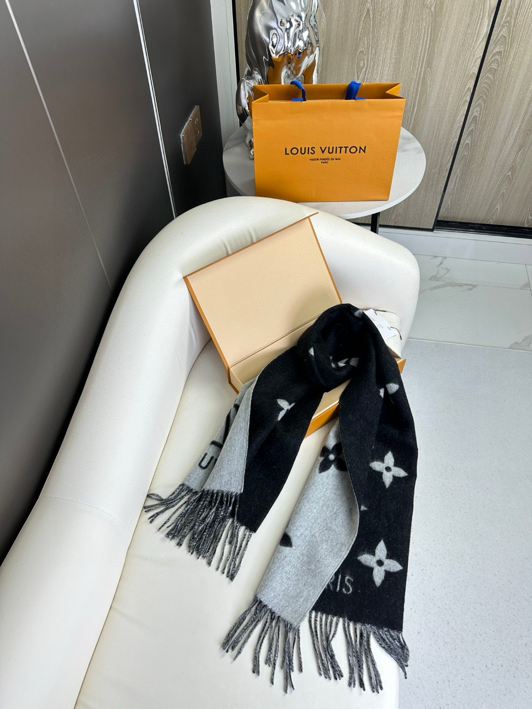 [TOP] Louis Vuitton LV 𝑹𝒆𝒚𝒌𝒋𝒂𝒗𝒊𝒌 Monogram Scarf 192x45cm - 12 Color