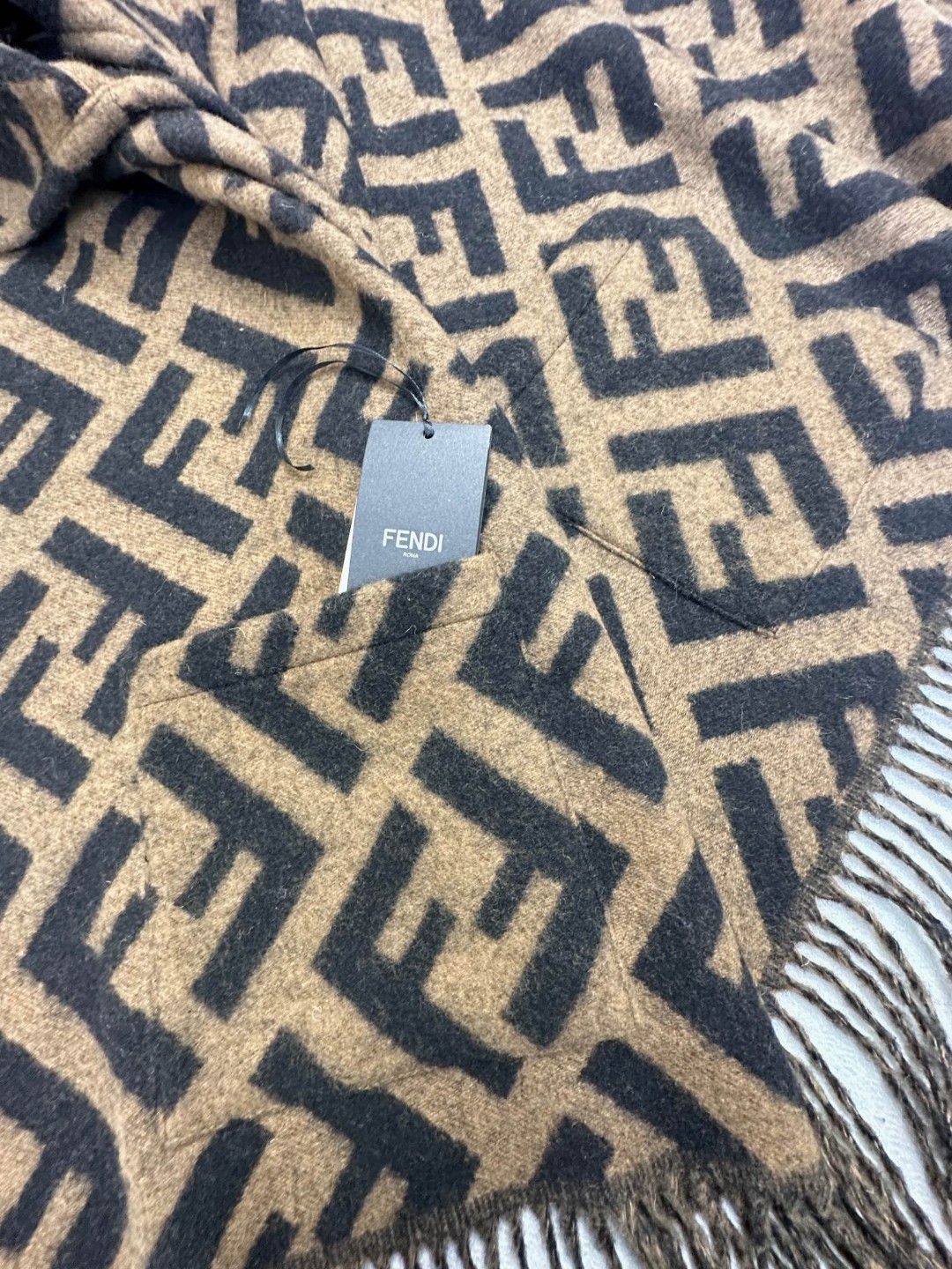 [TOP] FENDI FF Hooded Cape Shawl - Brown