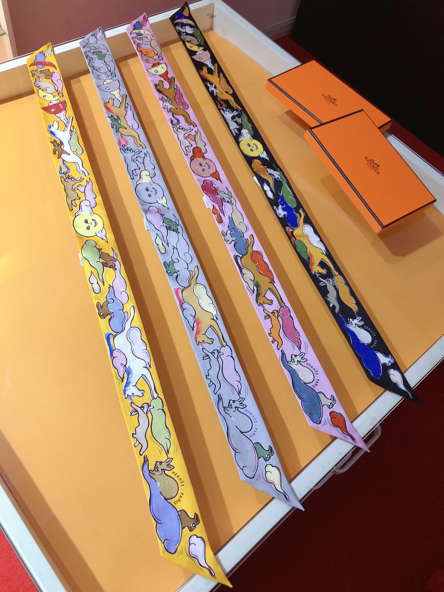 [TOP] HERMES One Thousand and One Rabbits Twilly Scarf 86 x 5 cm - 4 Colours