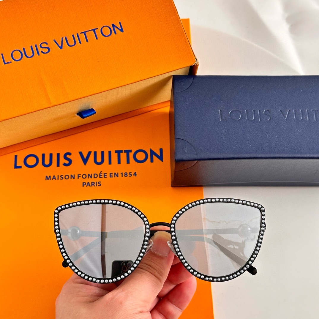 [TOP] Louis Vuitton LV Sunglasses - 7 Colors