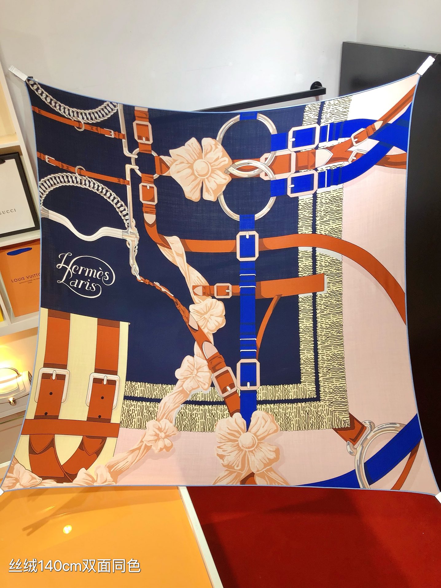 [TOP] HERMES Square Scarf 140 x 140 cm - 3 Colours