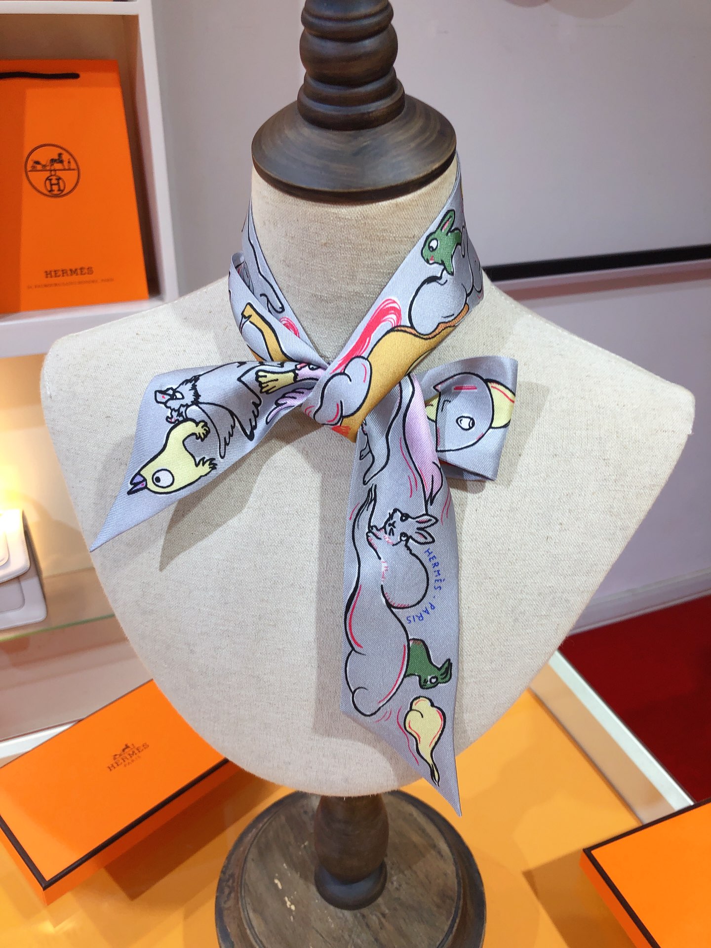 [TOP] HERMES One Thousand and One Rabbits Twilly Scarf 86 x 5 cm - 4 Colours