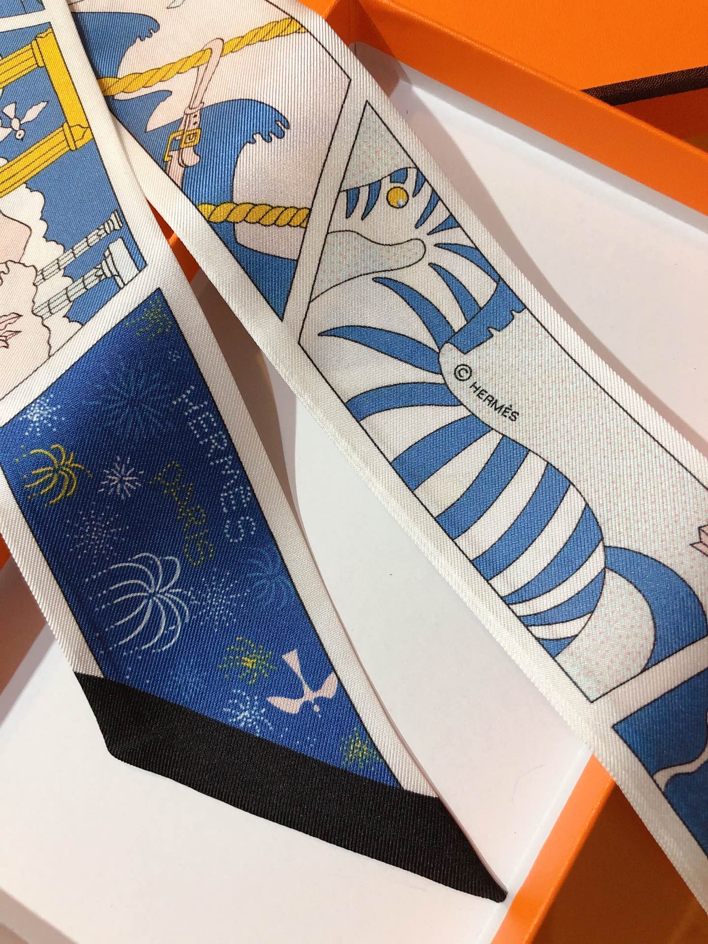 [TOP] HERMES Factory Suite Twilly Scarf 86 x 5 cm - 4 Colours