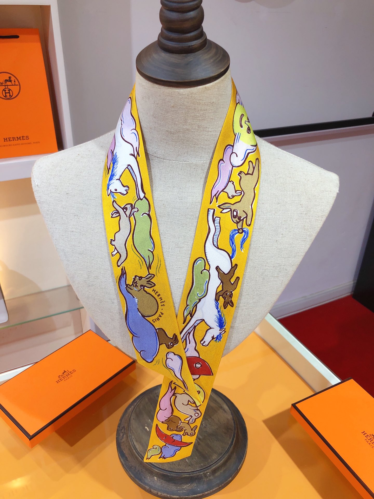 [TOP] HERMES One Thousand and One Rabbits Twilly Scarf 86 x 5 cm - 4 Colours