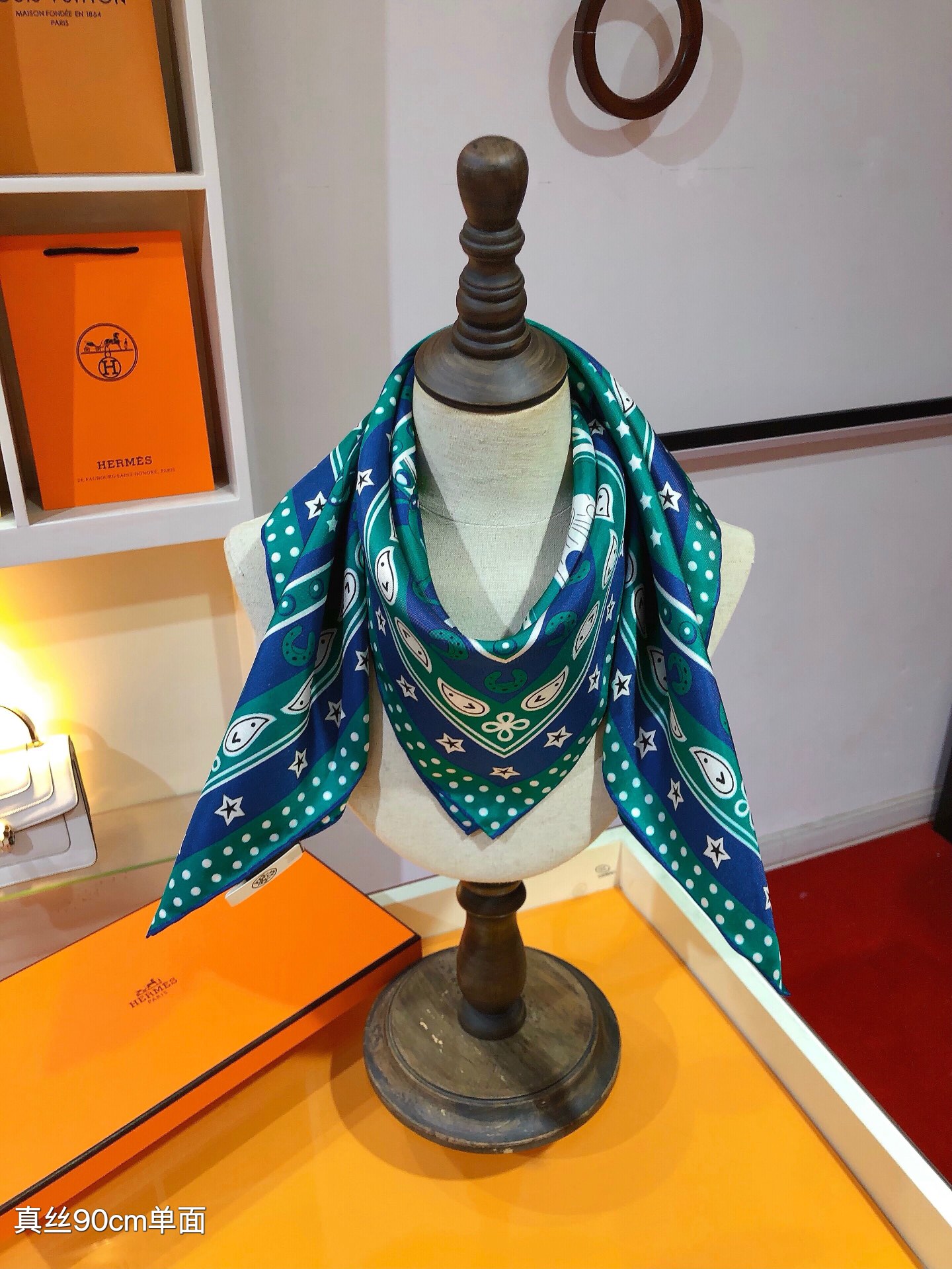 [TOP] HERMES Punk Horse Square Scarf 90 x 90 cm - 3 Colours