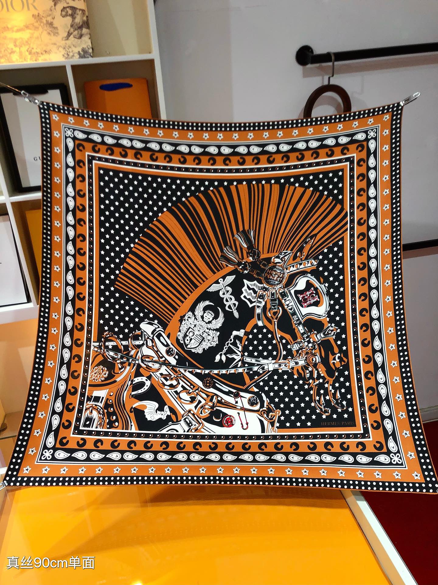[TOP] HERMES Punk Horse Square Scarf 90 x 90 cm - 3 Colours