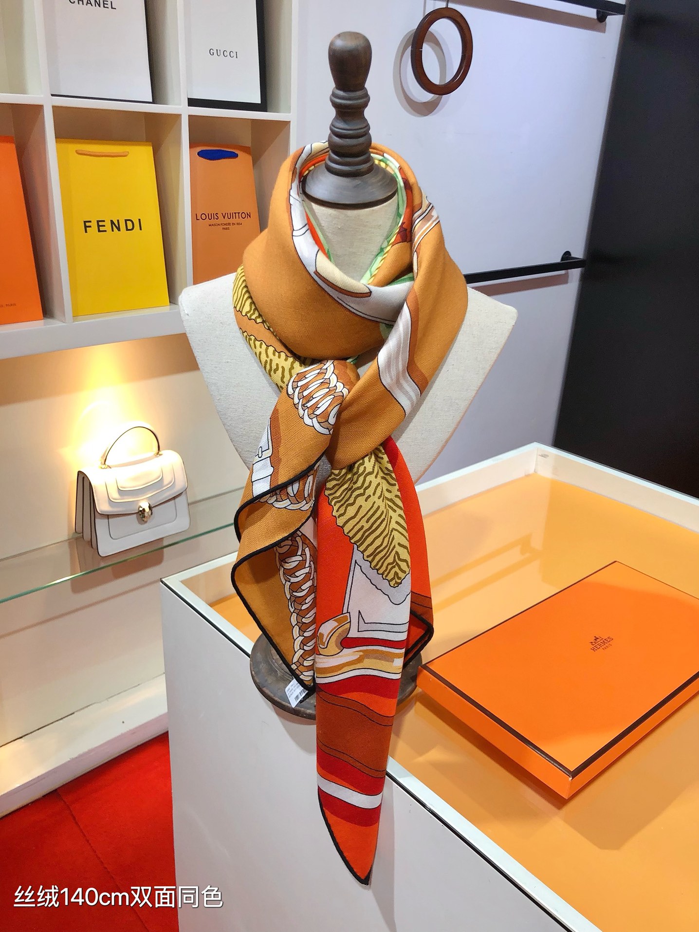 [TOP] HERMES Square Scarf 140 x 140 cm - 3 Colours