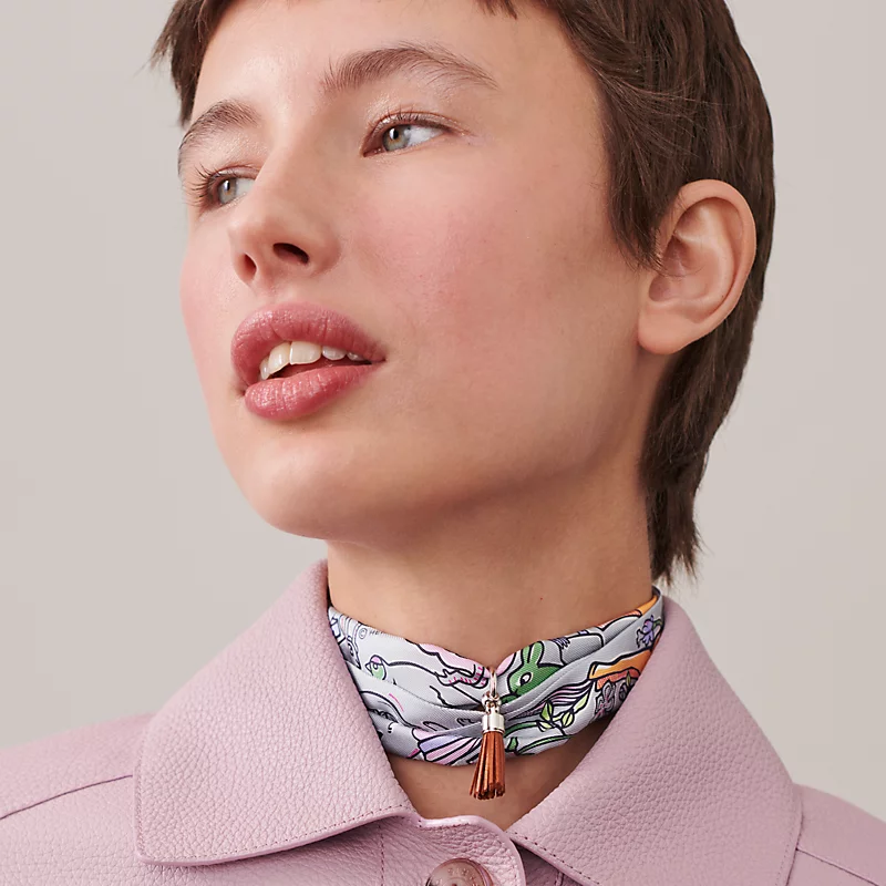 [TOP] HERMES One Thousand and One Rabbits Twilly Scarf 86 x 5 cm - 4 Colours