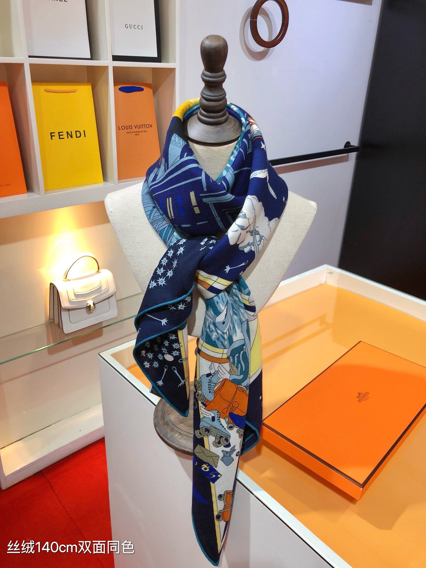 [TOP] HERMES Square Scarf 140 x 140 cm - 3 Colours