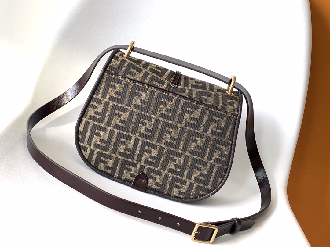 [TOP] FENDI C'Mon Bag 25-7-20cm  - Brown