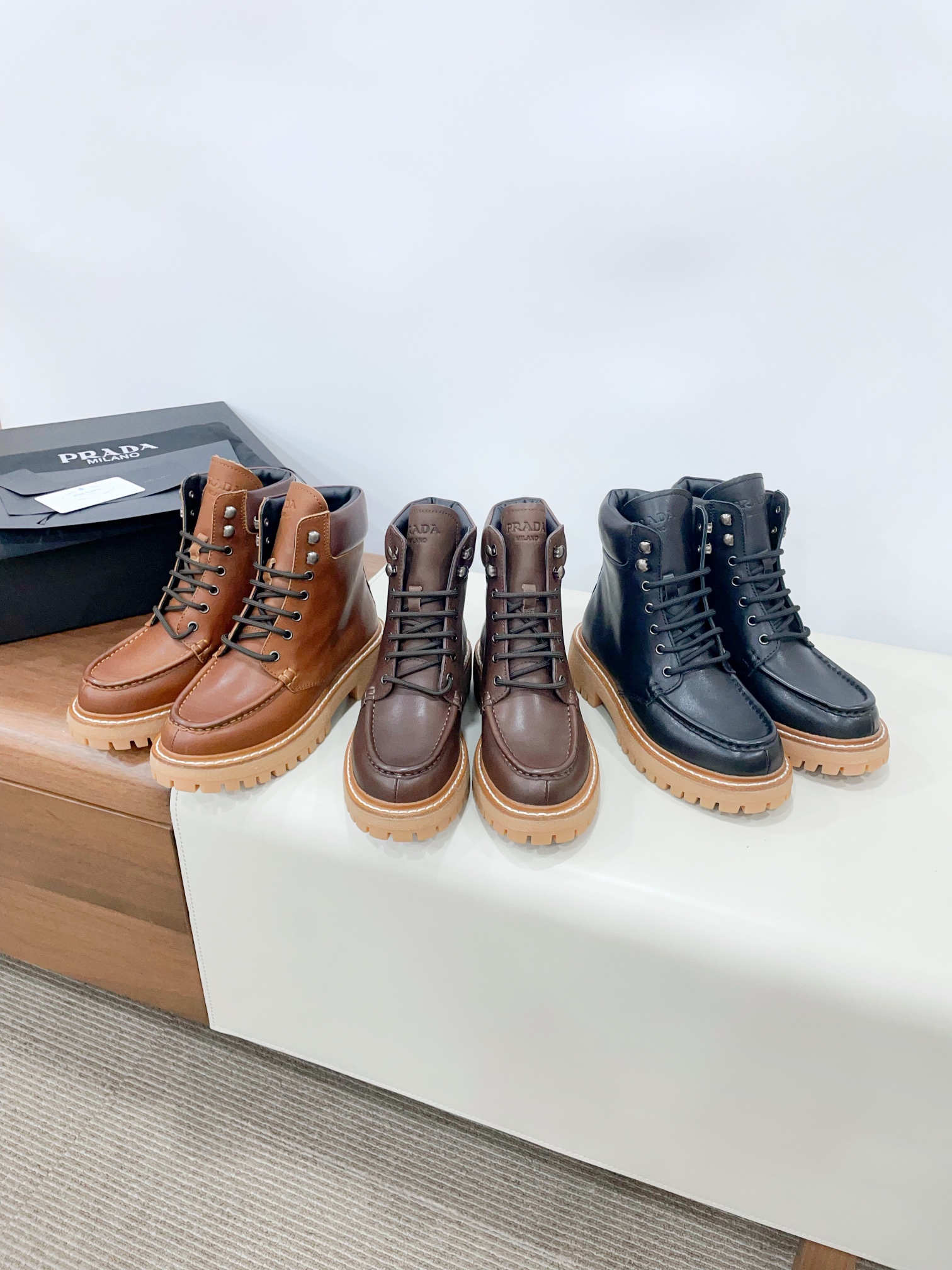 [TOP] PRADA Martin Boots - 3 Color