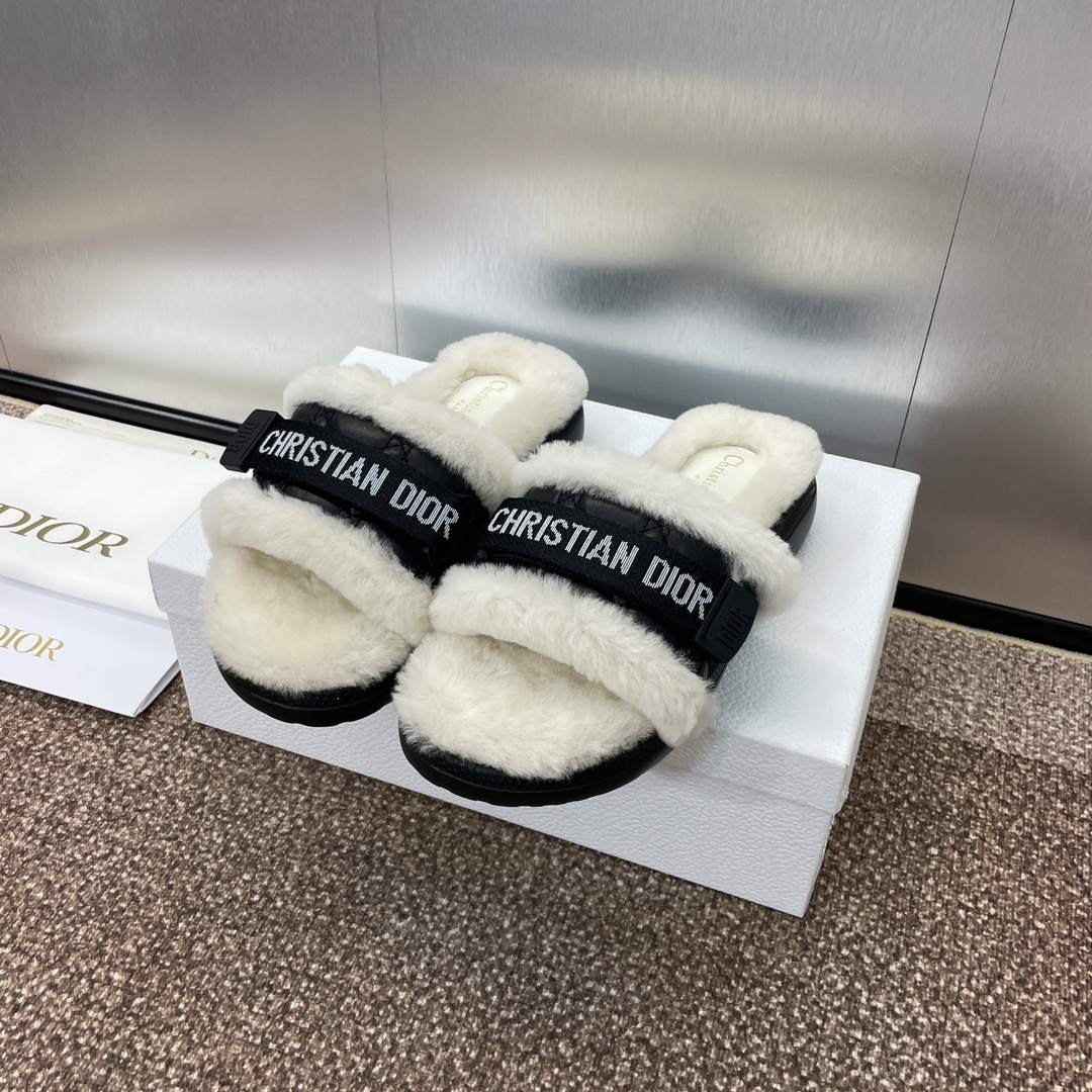 [TOP] Christian Dior IVIERA EVOLUTION Embroidery LOGO Leather Thick Bottom Fur Slippers - 5 Color