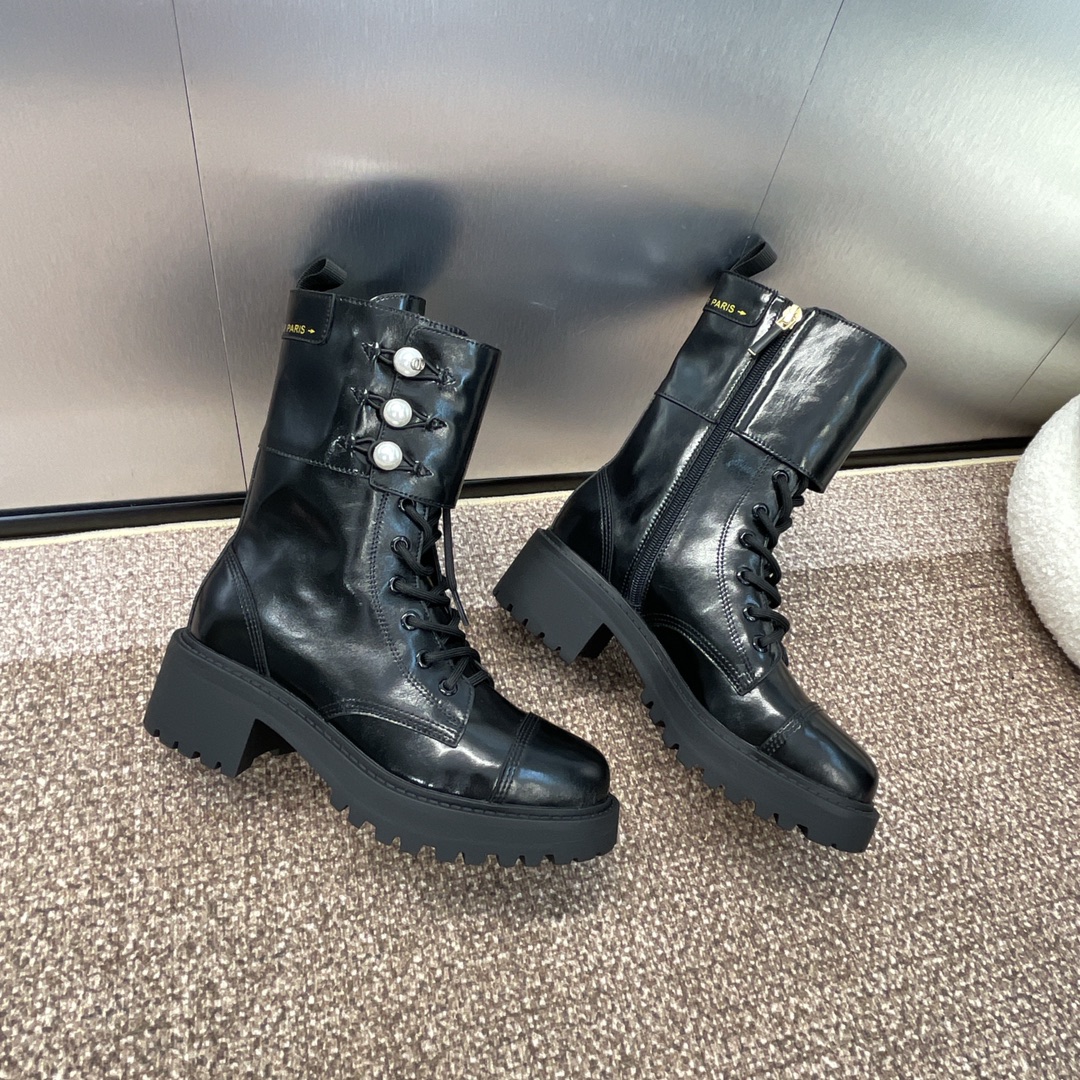 [TOP] Christian Dior 3cm Low Heel D-Strike Lace-up Boots with CD Letters and Pearls - Black