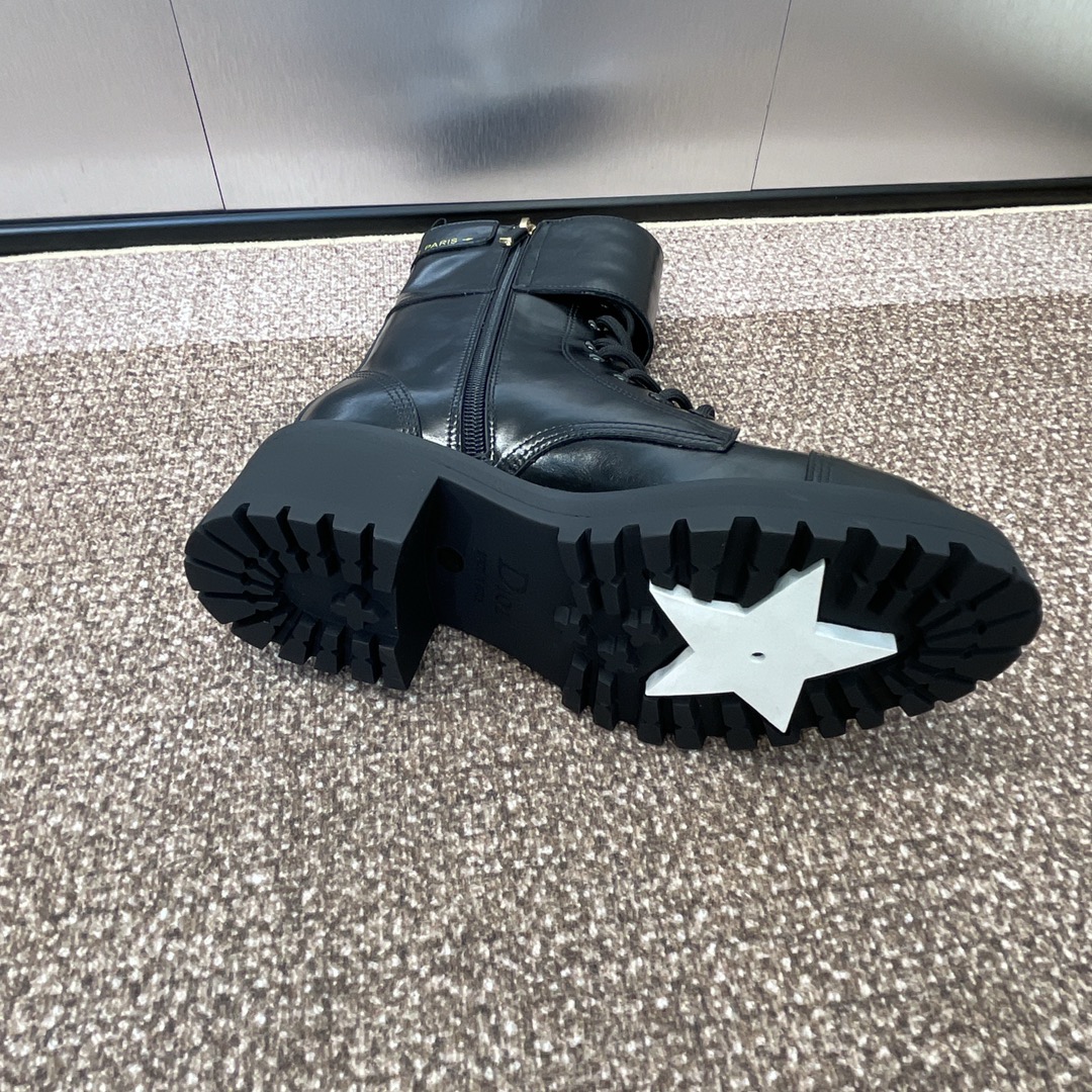 [TOP] Christian Dior 3cm Low Heel D-Strike Lace-up Boots with CD Letters and Pearls - Black