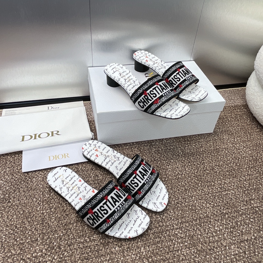 [TOP] Christian Dior J'ADIOR DIORAMOUR Je Vous Ador Flat/Low Heel Slippers - White