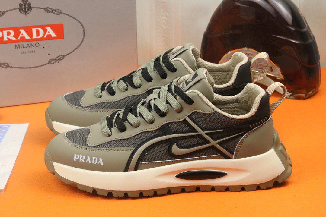 [TOP] PRADA Sports Shoes - 2 Colors