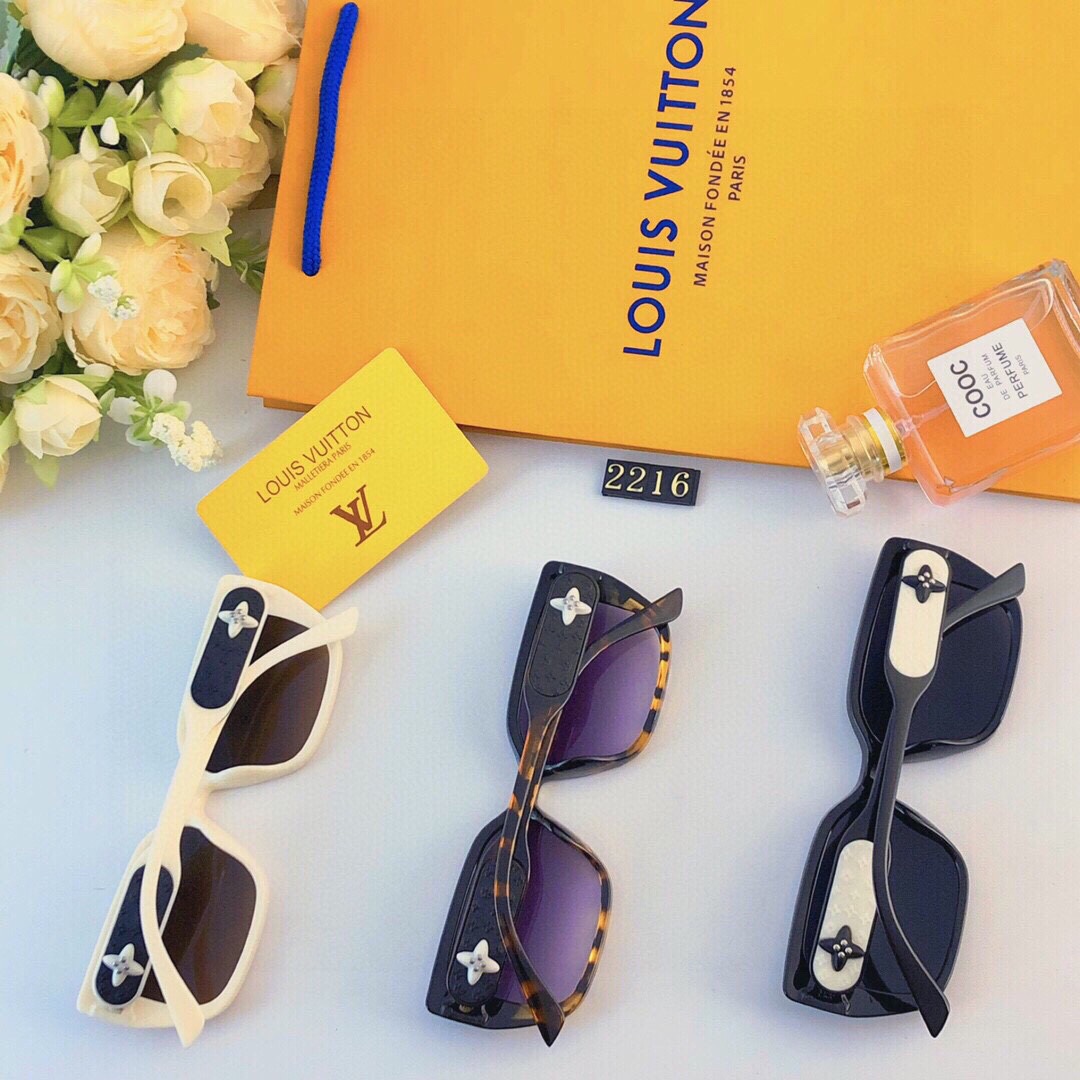 [TOP] Louis Vuitton LV Sunglasses  - 3 Color