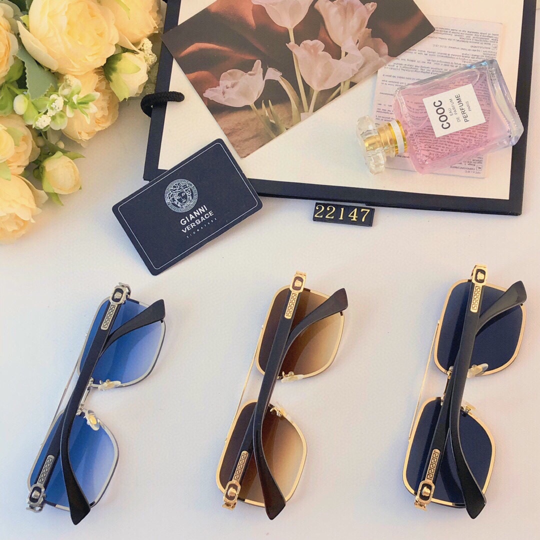 [TOP] Louis Vuitton LV Sunglasses - 3 Colors