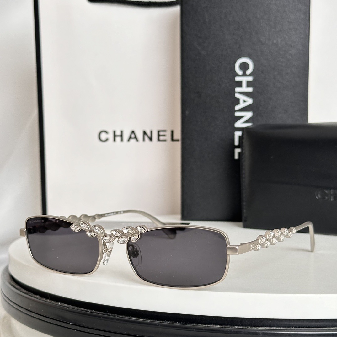 [TOP] CHANEL Sunglasses - 8 Colors