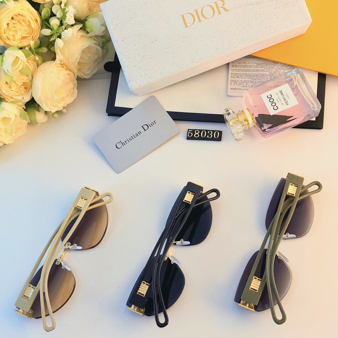 [TOP] Christian Dior Sunglasses - 3 Colors