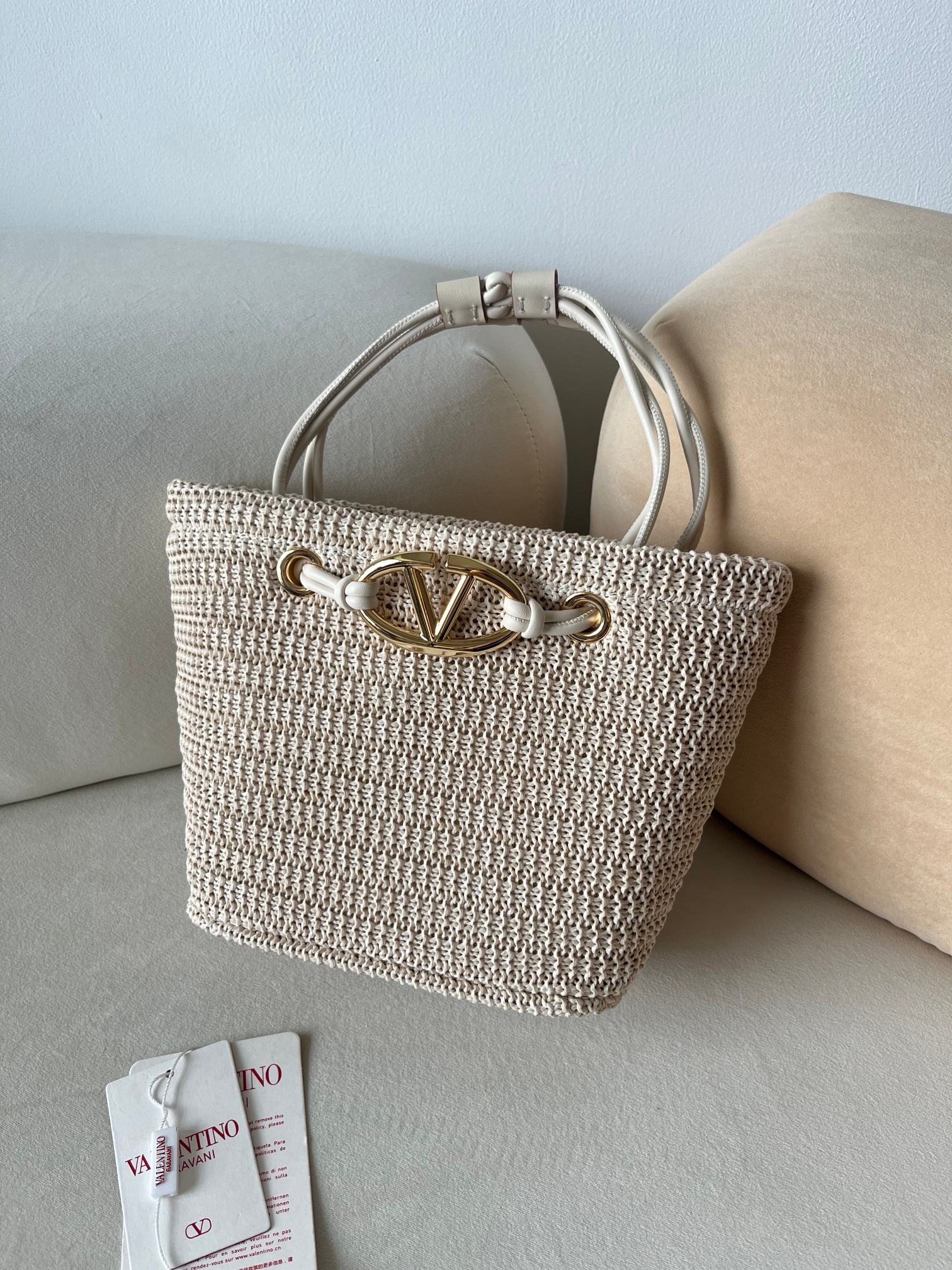 [TOP] VALENTINO Woven Raffia Tote Bag 28*19*9cm/36*27*16cm - 3 Color