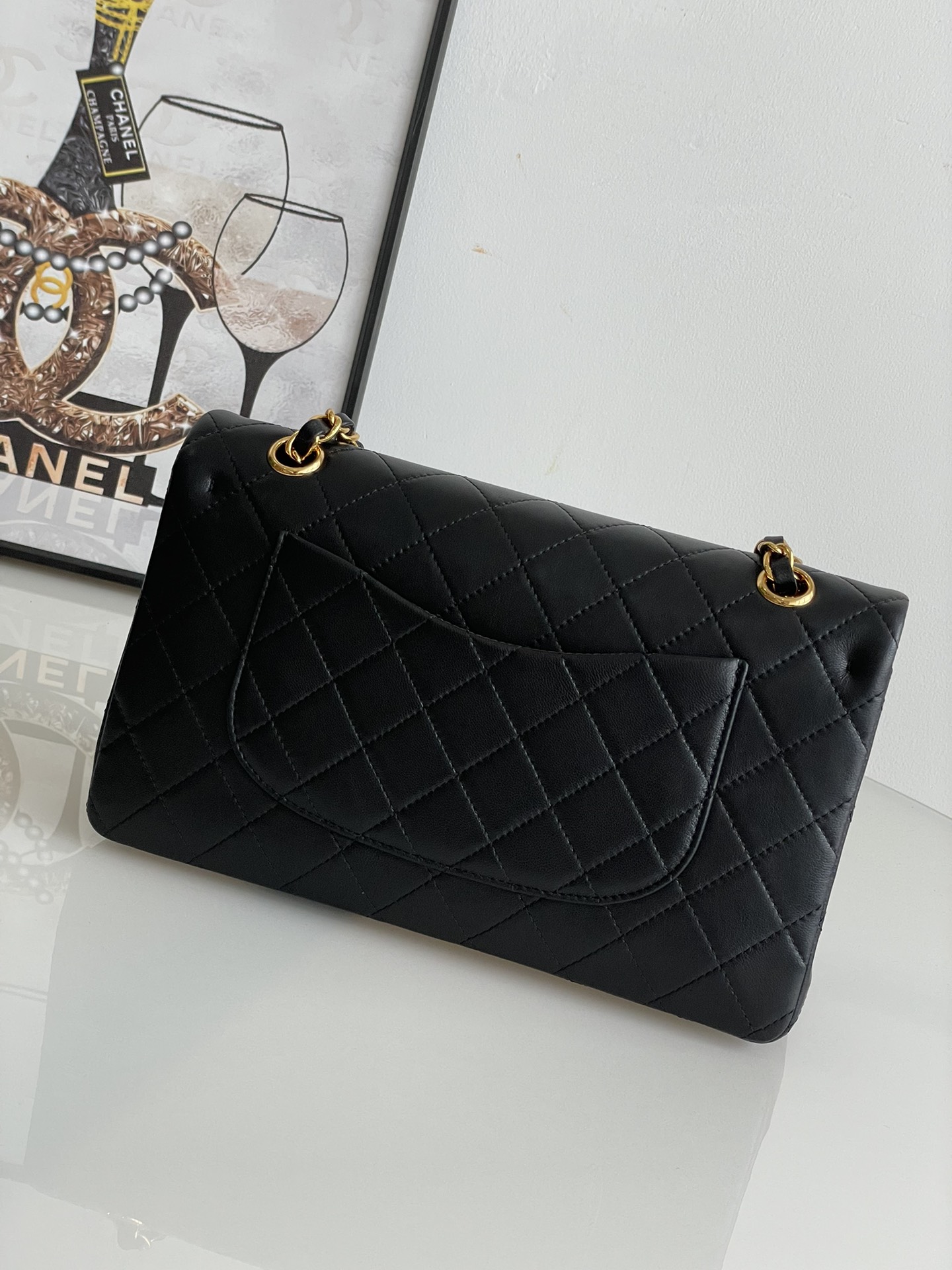 [TOP] CHANEL Vintage CF Flap Bag Sheepskin  26cm - Black