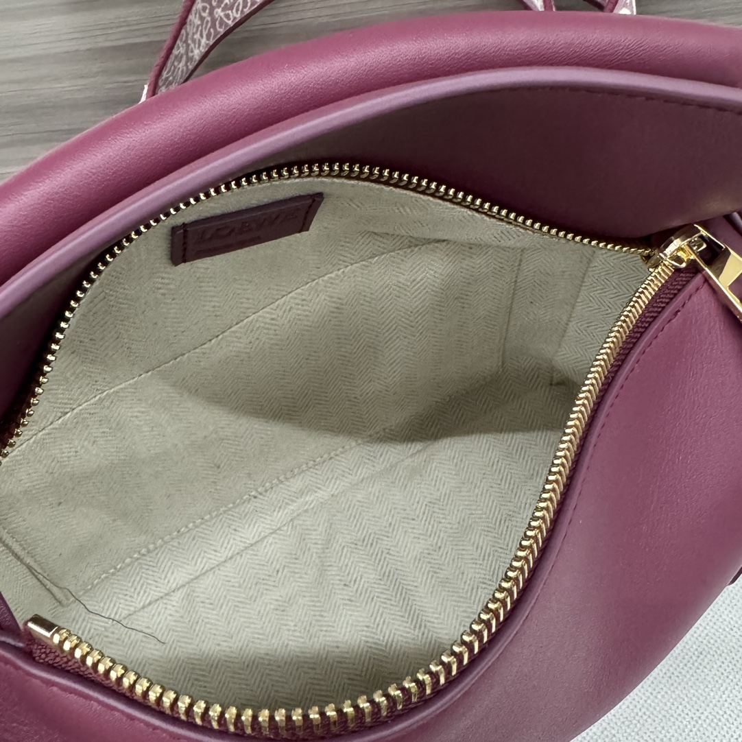 [TOP] LOEWE Puzzle Bag Small Classic Cow Leather Bag 24*10.5*16CM - Red