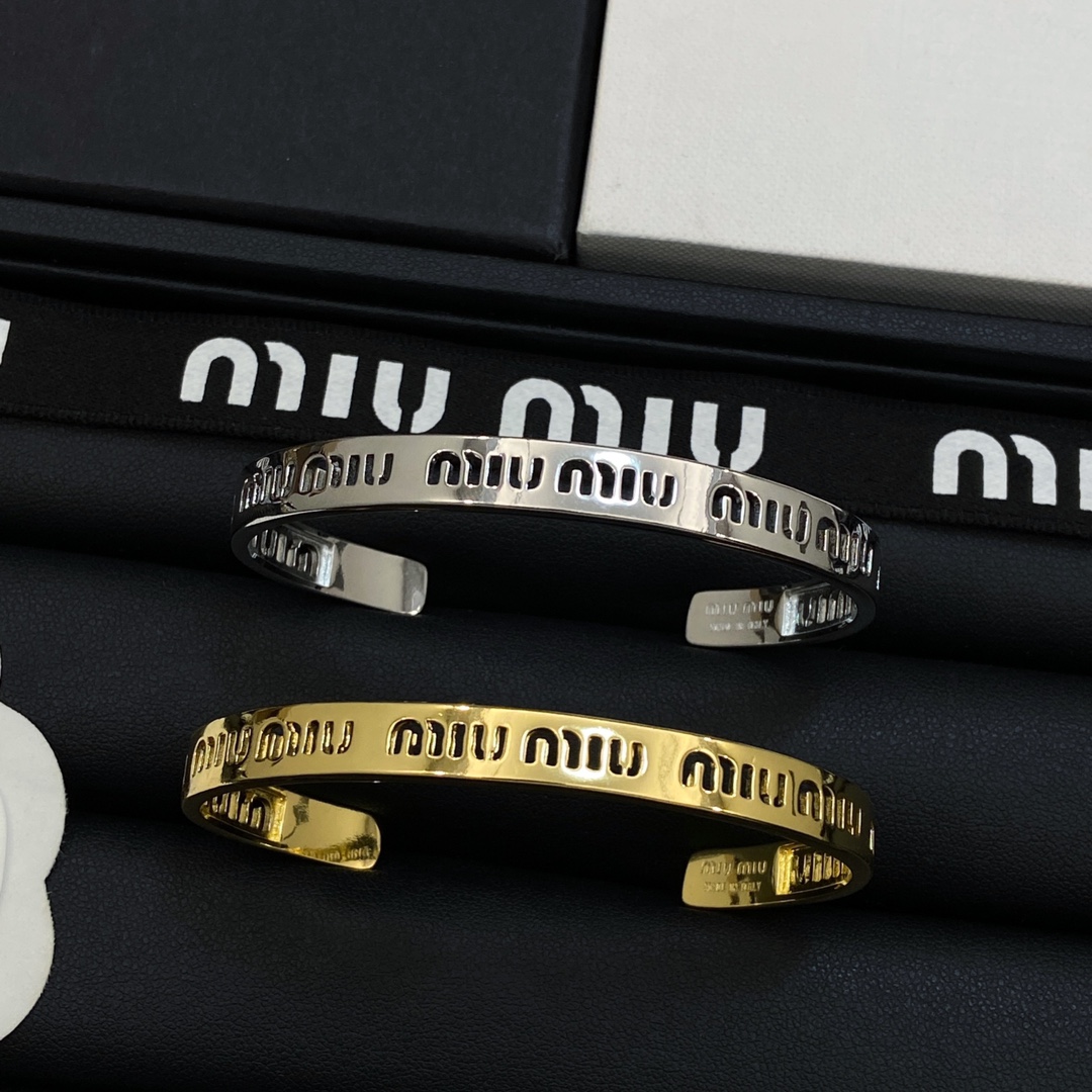 [TOP] Miu Miu Bracelets - 2 Colors