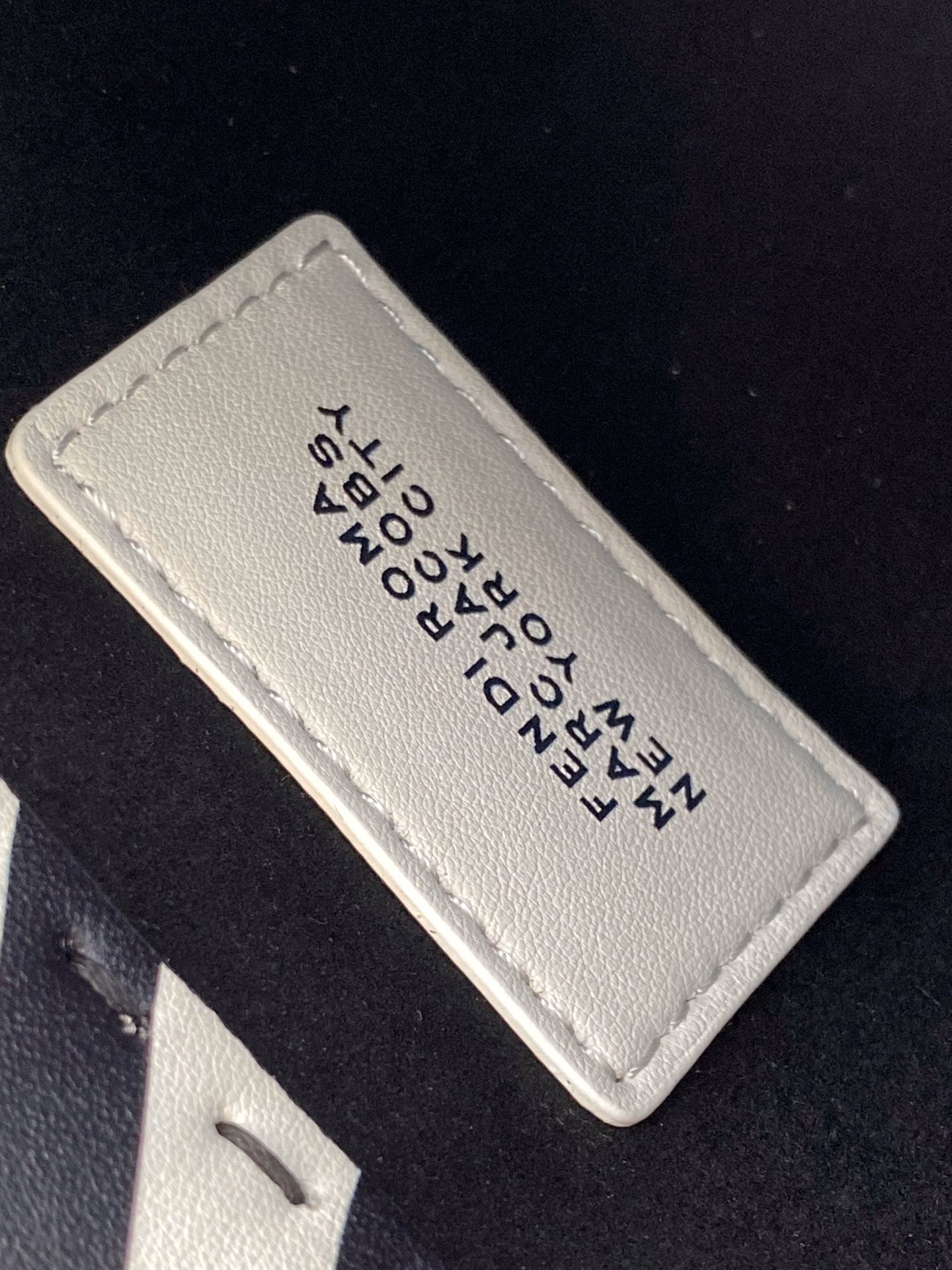 [TOP] FENDI X MARC JACOBS Vitello King Plexiglass Logo Print Mini Fendi Sunshine Shopper Tote Bag 13×6.5×18cm