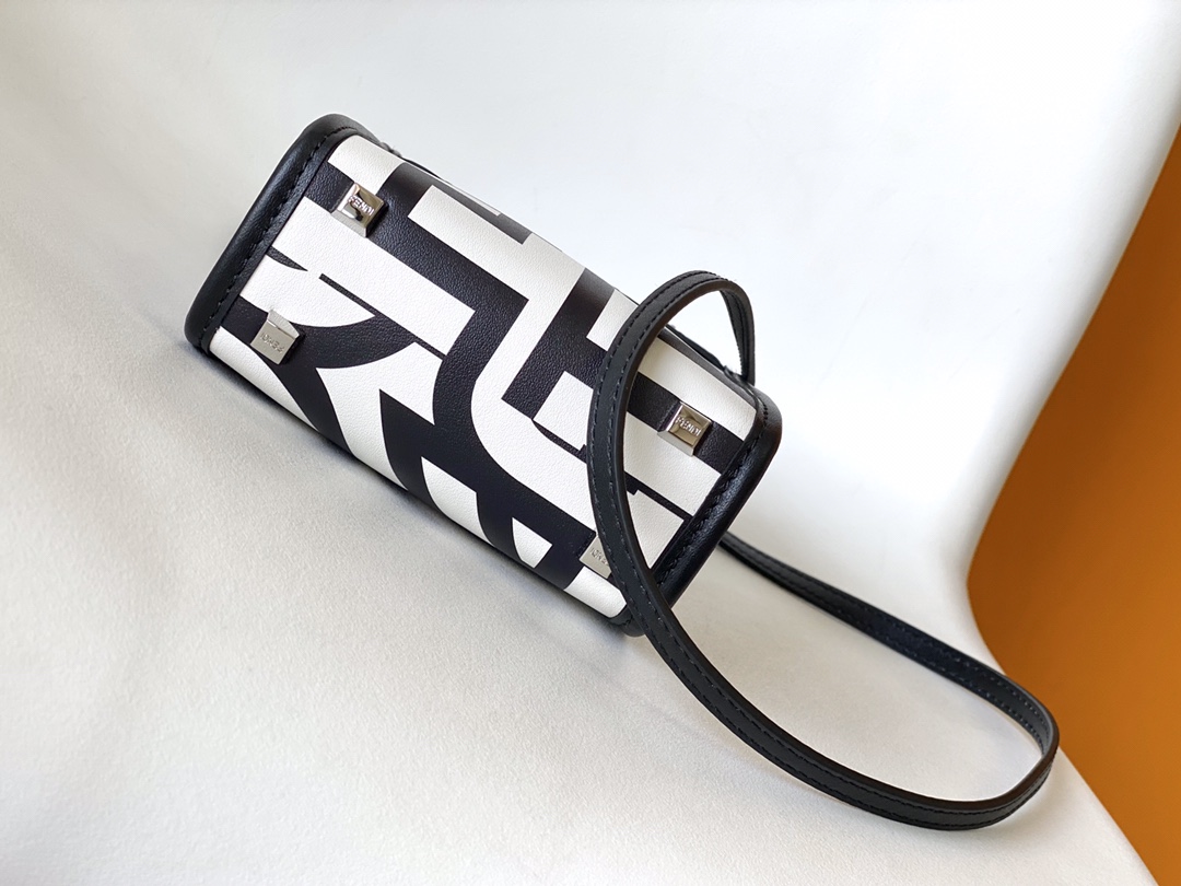 [TOP] FENDI X MARC JACOBS Vitello King Plexiglass Logo Print Mini Fendi Sunshine Shopper Tote Bag 13×6.5×18cm