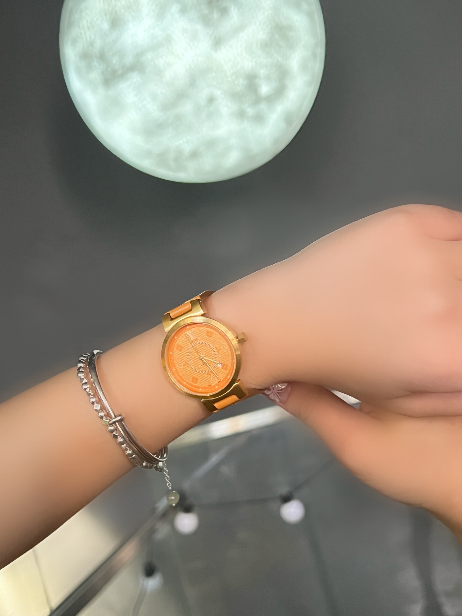 [TOP] Louis Vuitton LV  Watch 34mm - Yellow