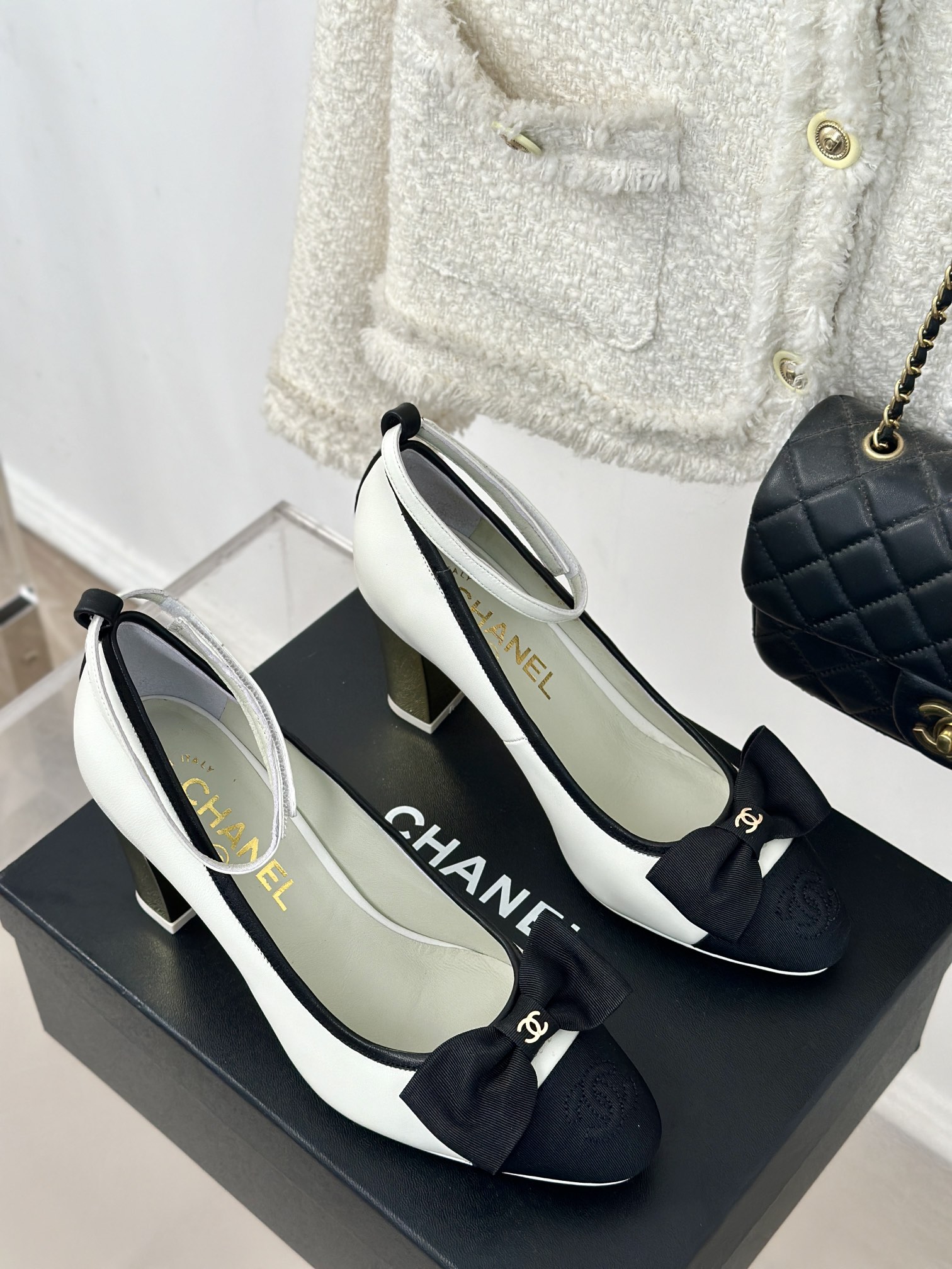 [TOP] CHANEL 8cm High Heel Pumps - 3 Color