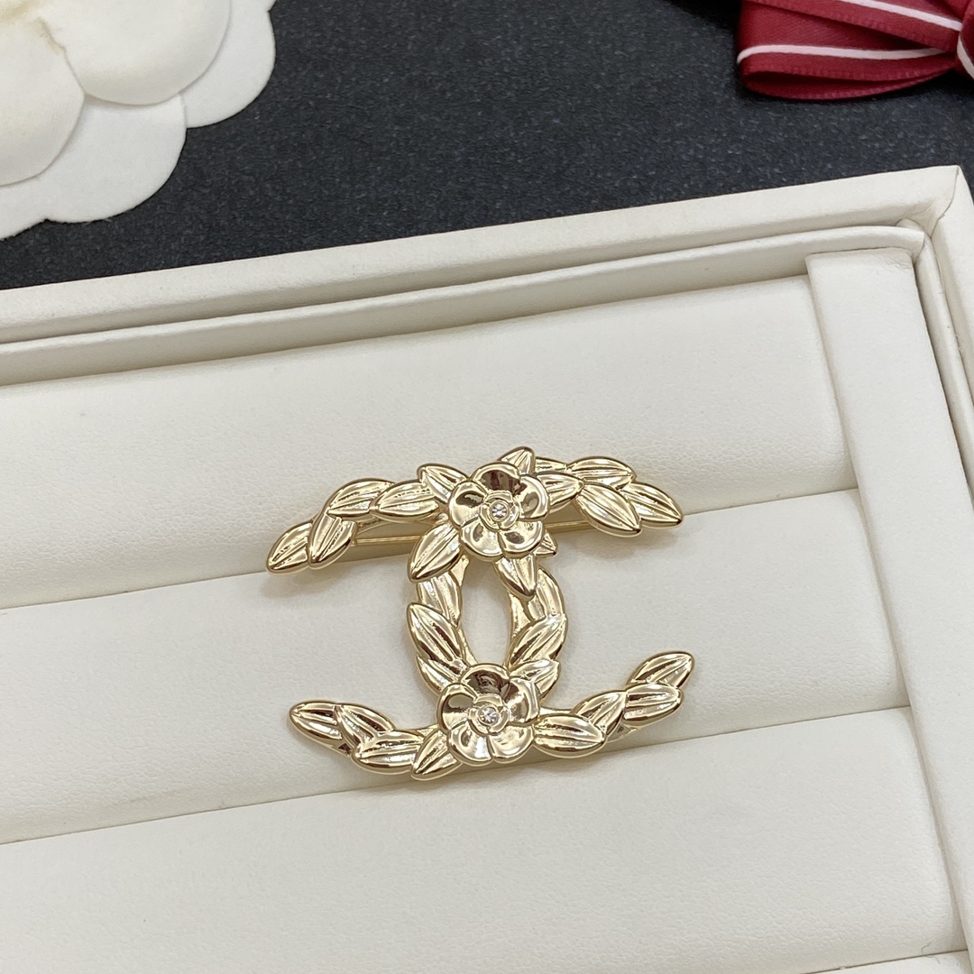 [TOP] CHANEL Brooch - Gold