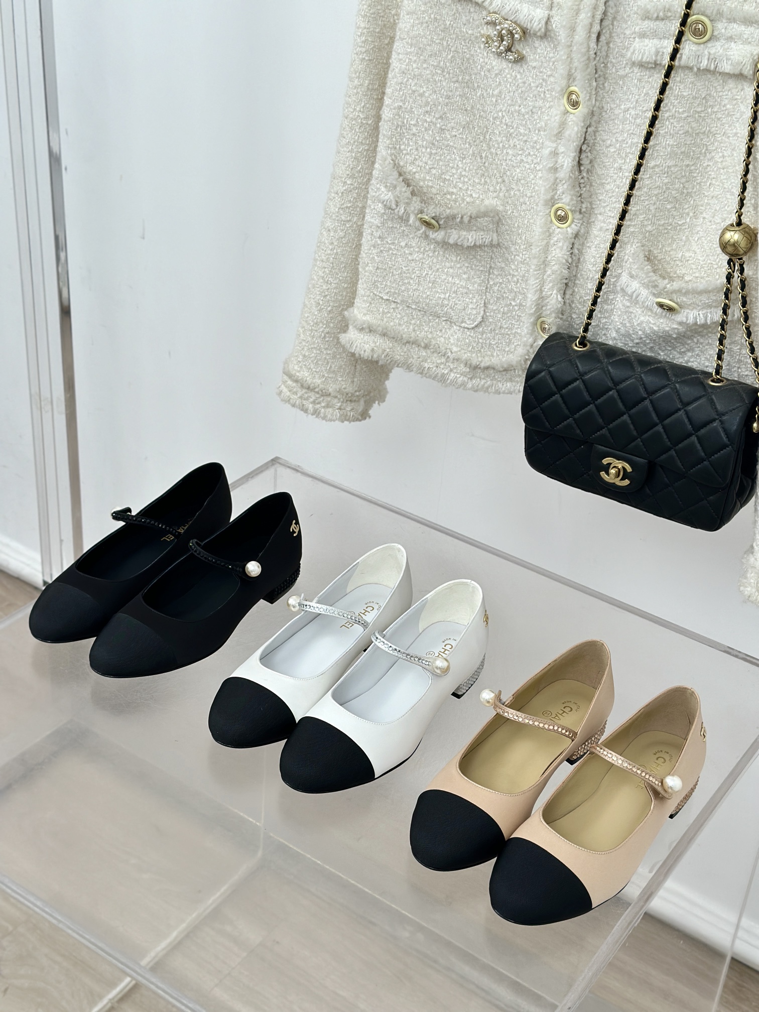 [TOP] CHANEL Mary Jane Shoes with Rhinestone & Pearls - 3 Color