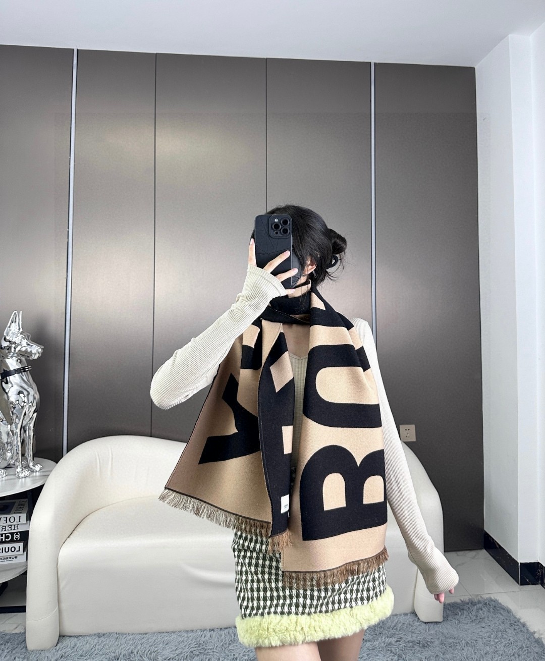 [TOP] BURBERRY Letters Scarf 36x180cm - Brown