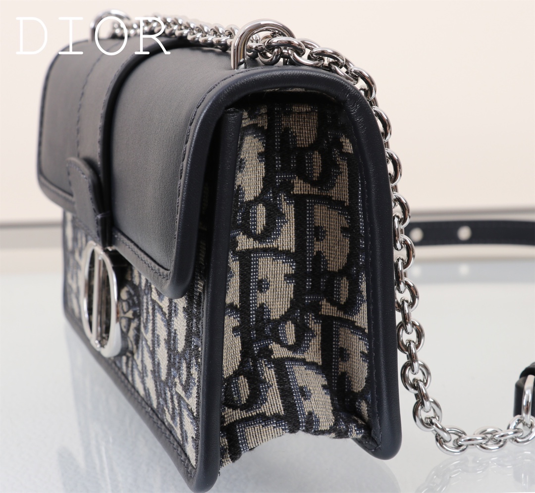 [TOP] Christian Dior East-West 30 Montaigne Bag 21 x 12 x 6cm - Blue