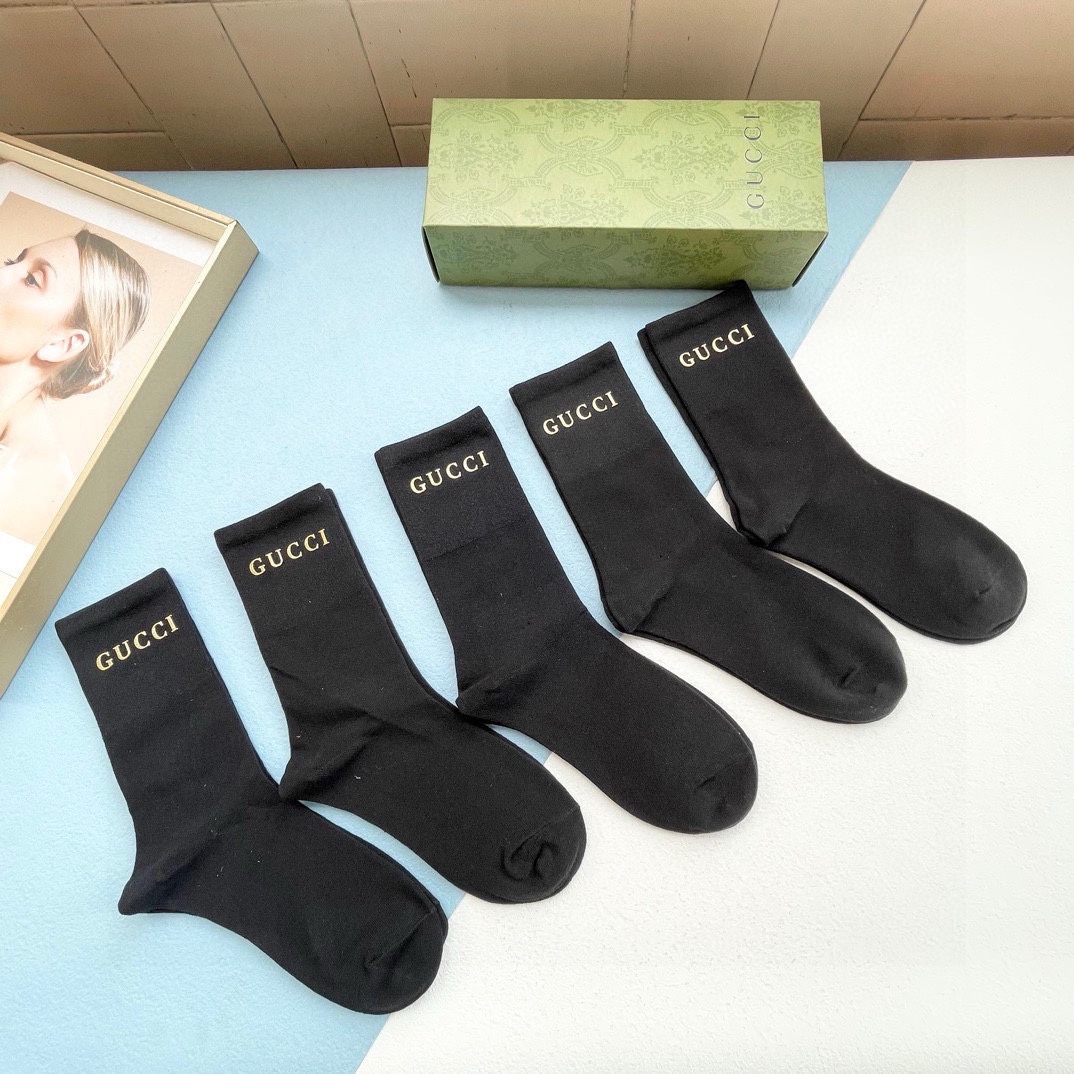 [TOP] GUCCI  Men's Socks-5 Pieces as a Set