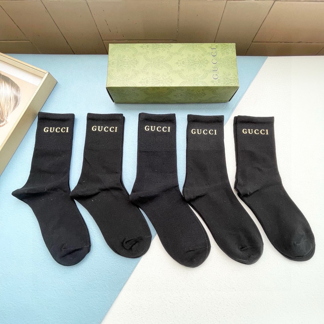 [TOP] GUCCI  Men's Socks-5 Pieces as a Set