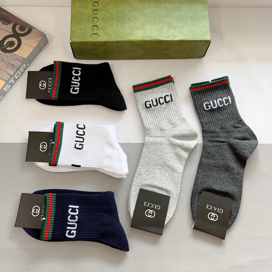 [TOP] GUCCI  Men's Socks -5 Pieces as a Set