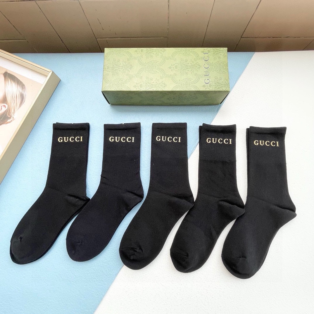 [TOP] GUCCI  Men's Socks-5 Pieces as a Set