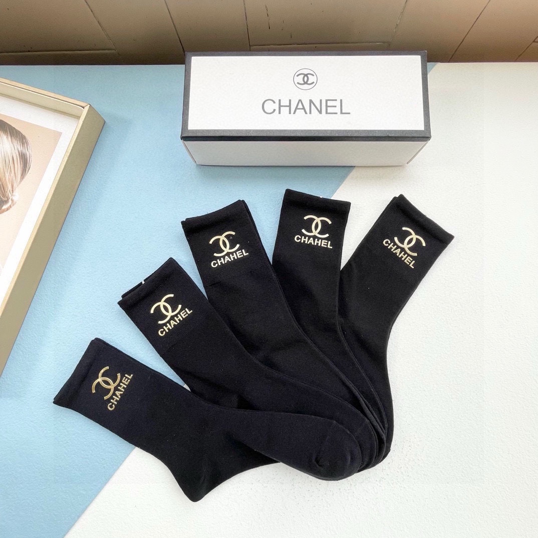 [TOP] CHANEL  Men's Socks-5 Pieces as a Set