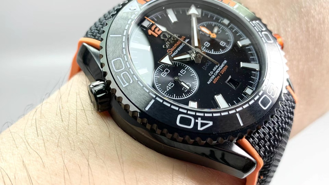 [TOP] OMEGA Seamaster Planet Ocean 600m  45.5mm Watch - Black