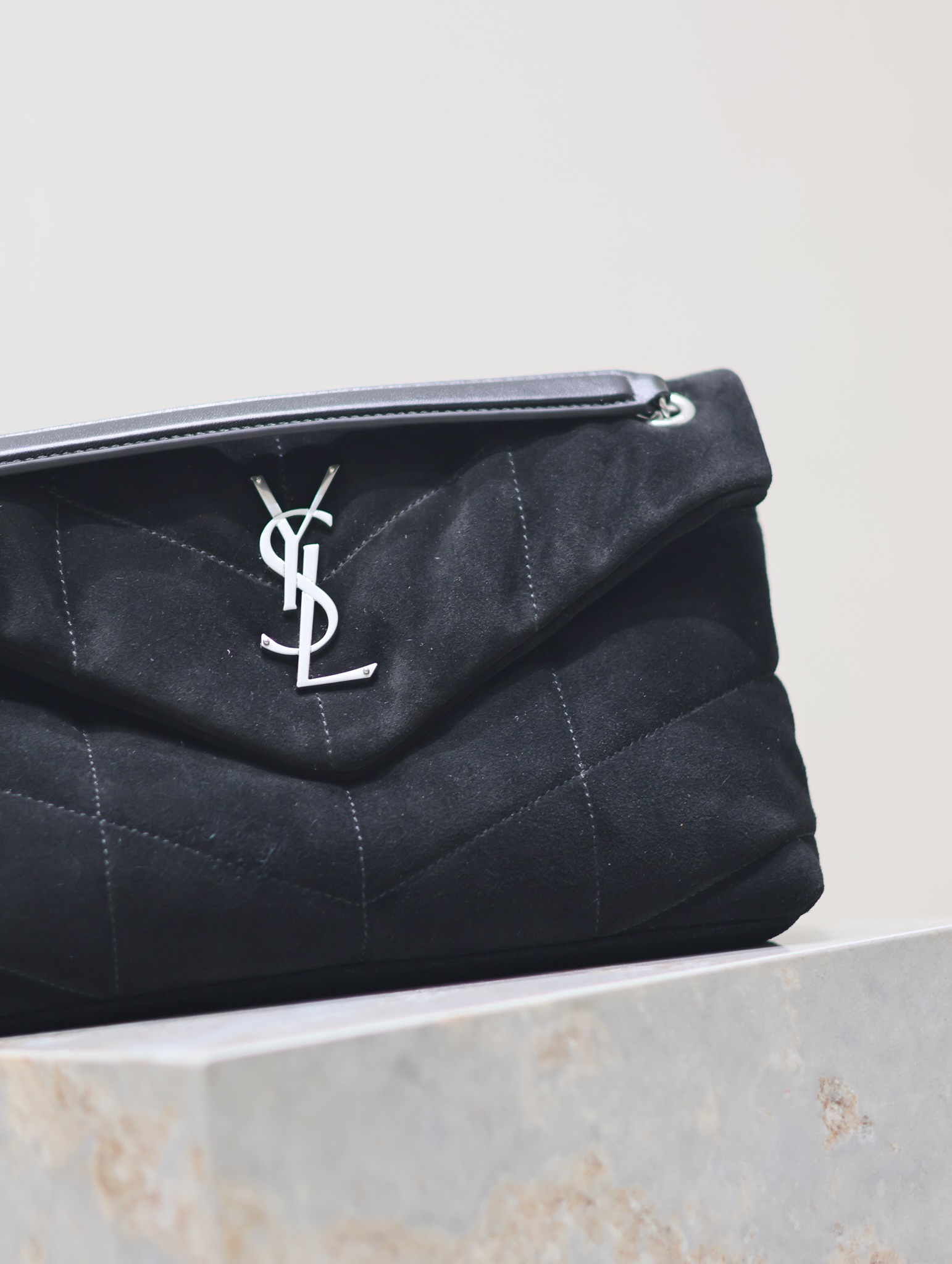 [TOP] Yves Saint Laurent YSL Puffer  Suede Shoulder Bag 29/35cm- Black&SHW